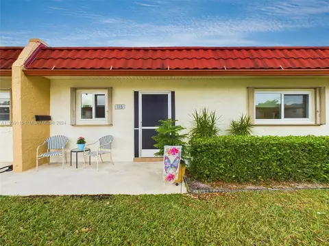 115 Lake Dora Dr, West Palm Beach, FL 33411