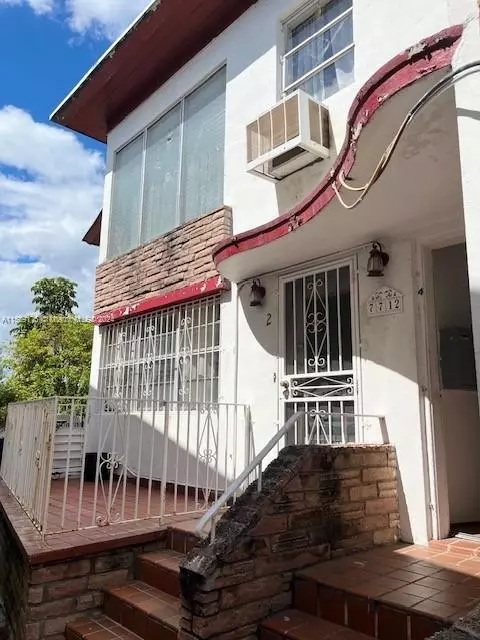 7712 Byron Ave #2, Miami Beach, FL 33141