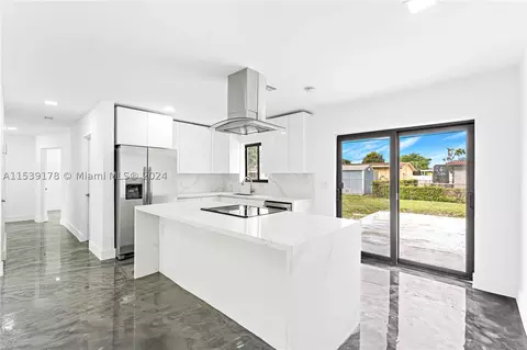 641 NW 37th Ave, Lauderhill, FL 33311