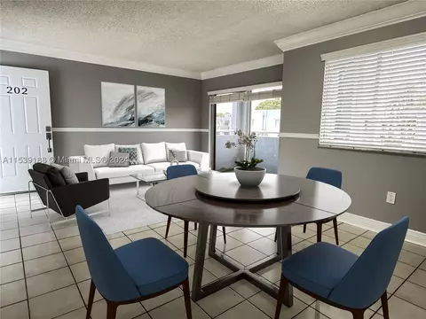 6211 SW 131st Ct #202, Miami, FL 33183