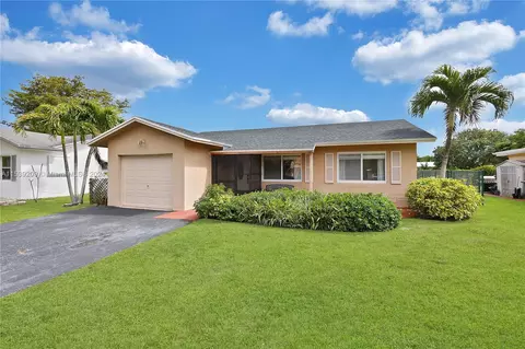 7304 Westwood Dr, Tamarac, FL 33321