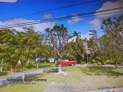8291 SW 58th St, Miami, FL 33143