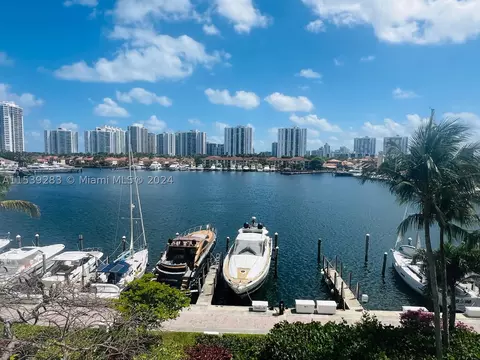 3610 Yacht Club Dr #409, Aventura, FL 33180