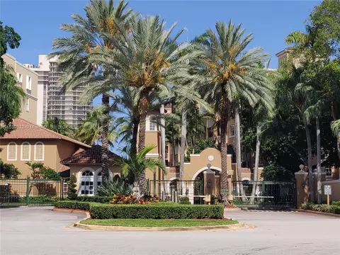 19999 E Country Club Dr #1508, Aventura, FL 33180