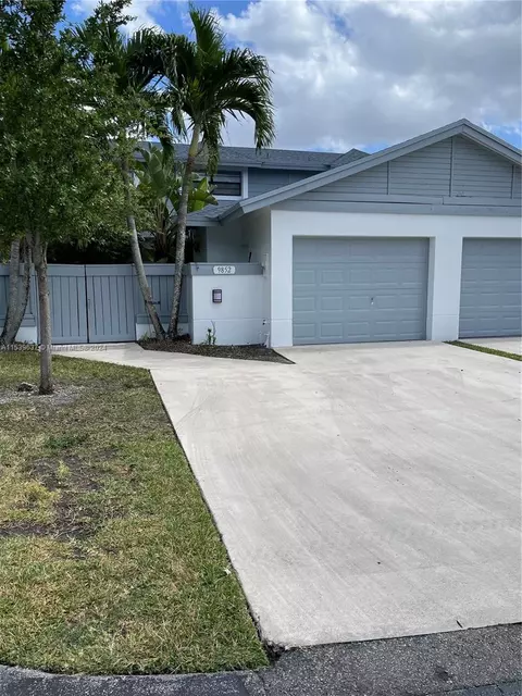 9852 NW 52nd Ln #., Doral, FL 33178