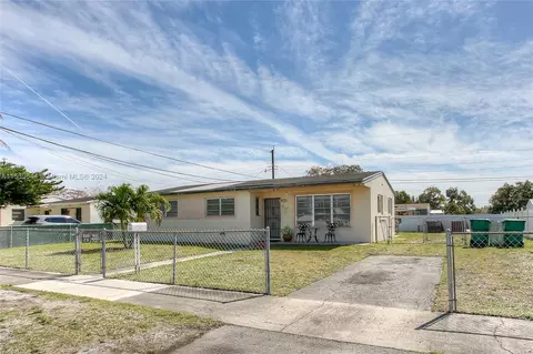 3500 NW 170th St, Miami Gardens, FL 33056