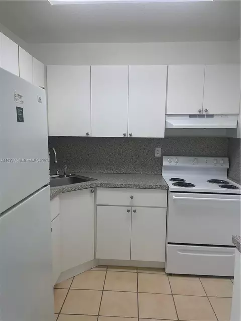 17255 SW 95th Ave #454, Palmetto Bay, FL 33157