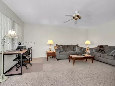 200 Durham D #200, Deerfield Beach, FL 33442