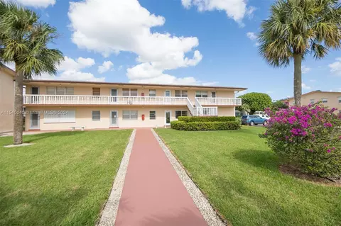 71 Coventry C #71-C, West Palm Beach, FL 33417
