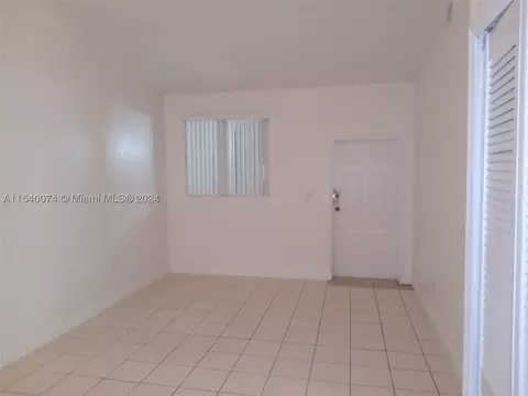 1663 SE 29th St #204, Homestead, FL 33035