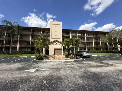 13701 SW 12th St #105A, Pembroke Pines, FL 33027