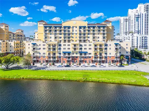 8390 SW 72nd Ave #105, Miami, FL 33143