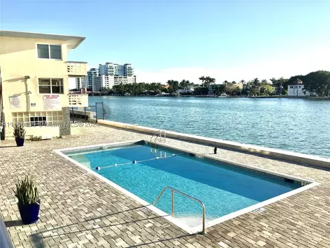 6484 Indian Crk #218, Miami Beach, FL 33141