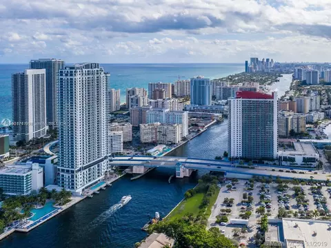 4010 S Ocean Dr #R703, Hollywood, FL 33019