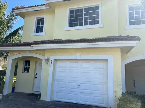 1255 Imperial Lake Rd, West Palm Beach, FL 33413