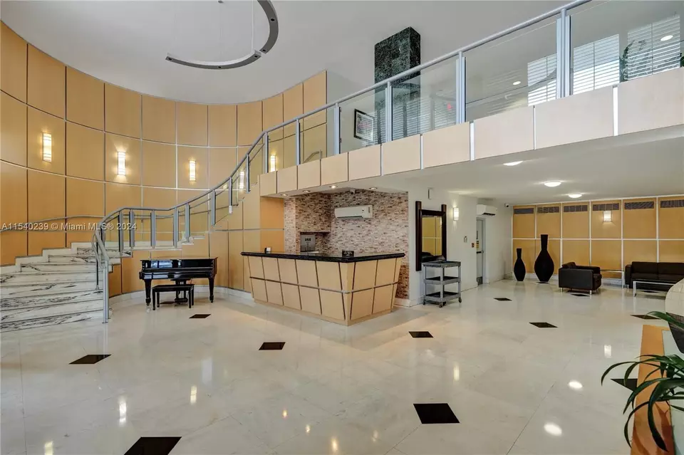  6770 Indian Creek Dr #TS-P, Miami Beach, FL 33141 photo 35