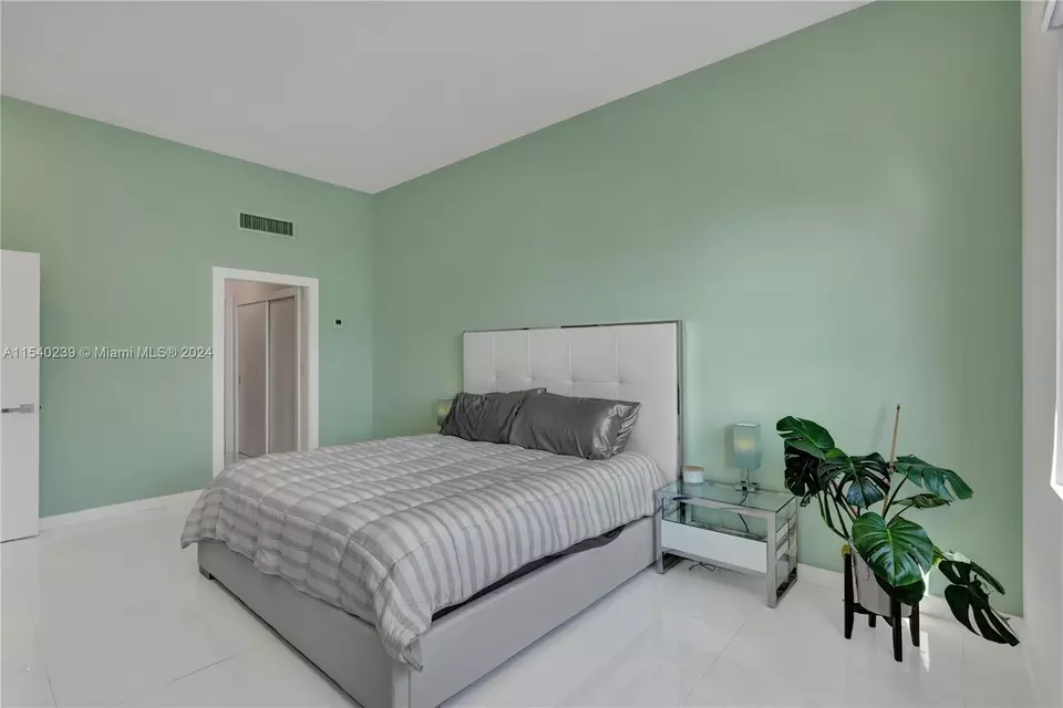  6770 Indian Creek Dr #TS-P, Miami Beach, FL 33141 photo 18