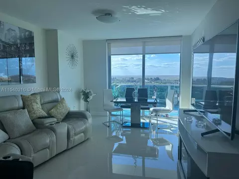 2641 N Flamingo Rd #1807N, Sunrise, FL 33323