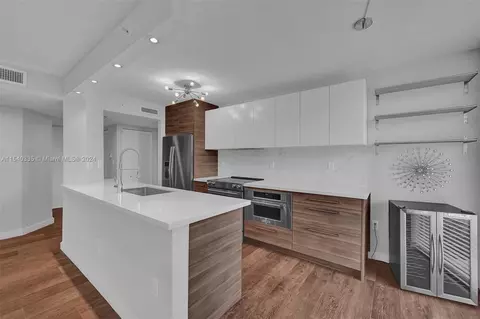 1688 West Ave #209, Miami Beach, FL 33139