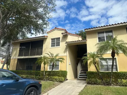 1225 SW 46th Ave #202, Pompano Beach, FL 33069