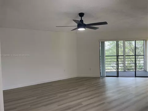 6755 W Broward Blvd #404, Plantation, FL 33317