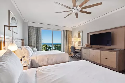 455 Grand Bay Dr #525, Key Biscayne, FL 33149