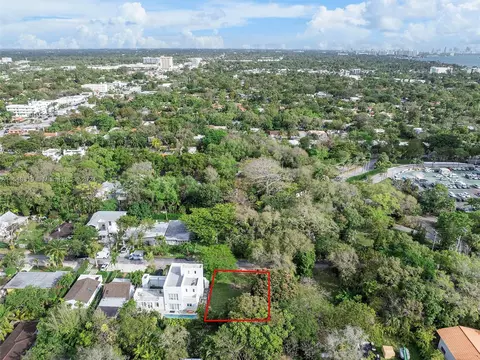 708 NE 68th St, Miami, FL 33138 photo 6