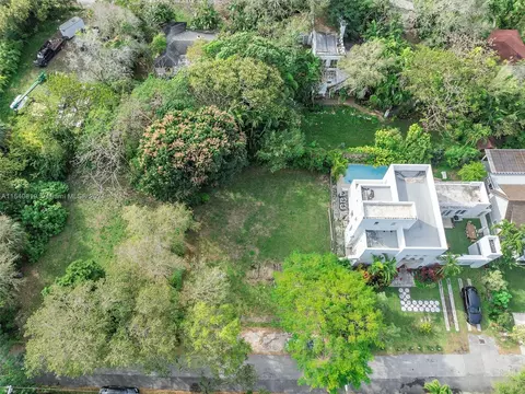 708 NE 68th St, Miami, FL 33138 photo 11