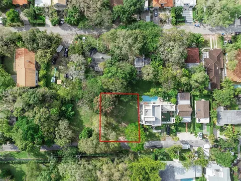 708 NE 68th St, Miami, FL 33138 photo 4