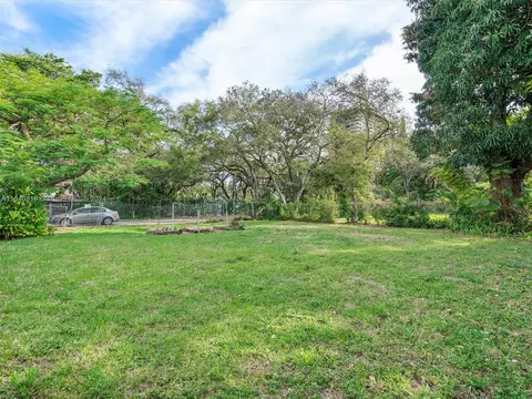 708 NE 68th St, Miami, FL 33138 photo 21