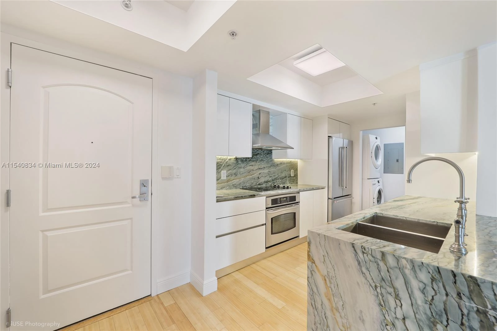 110 Washington Ave Unit 1414  