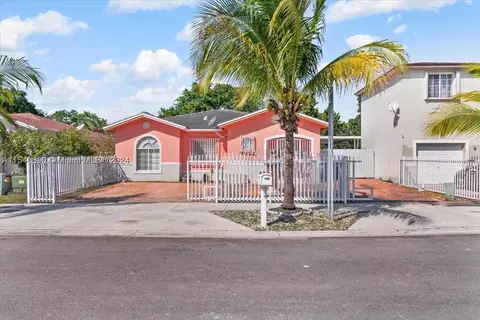 12477 SW 199th Ter, Miami, FL 33177