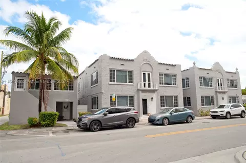 219-223 S 17 Ave Units 1-10, Hollywood, FL 33020