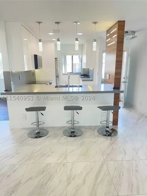 274 NW 60th Ave #274, Margate, FL 33063