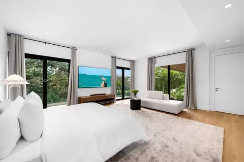 Bedroom - 9595 SW 72 Ct, Pinecrest, FL 33156 photo 1 of 7
