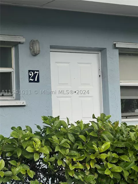 Undisclosed, Key Biscayne, FL 33149