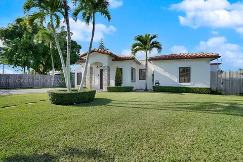 6501 SW 31st St, Miami, FL 33155