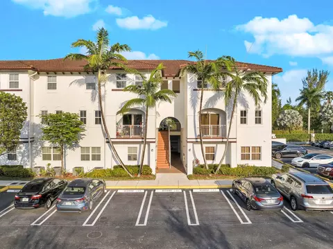 8740 NW 97th Ave #105, Doral, FL 33178