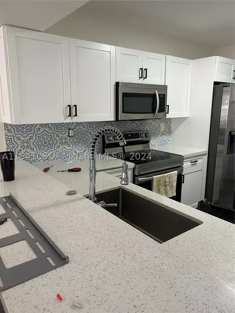 13350 SW 88th Ter #F, Miami, FL 33186