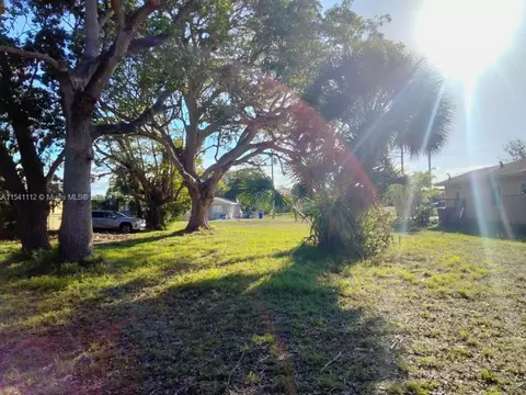 490 N Nw 1st Ave, Deerfield Beach, FL 33441
