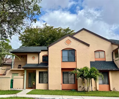 8225 NW 191st St #1-H, Hialeah, FL 33015