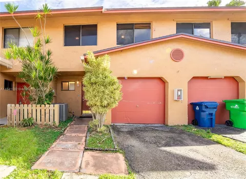 8017 NW 29th St #8017, Sunrise, FL 33322