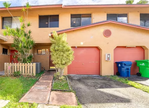 8017 NW 29th St #8017, Sunrise, FL 33322