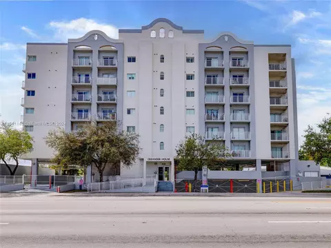 406 NW 22nd Ave #403, Miami, FL 33125