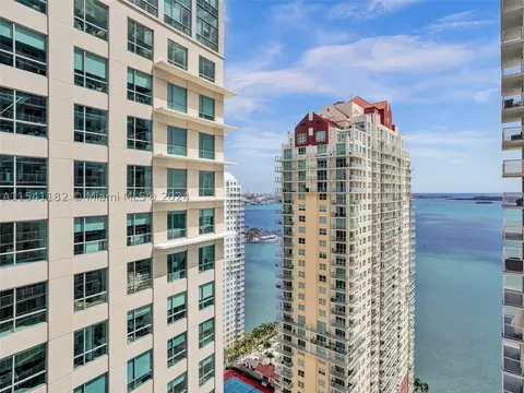 1200 Brickell Bay Dr #3312, Miami, FL 33131
