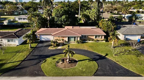 3225 Van Buren St, Hollywood, FL 33021
