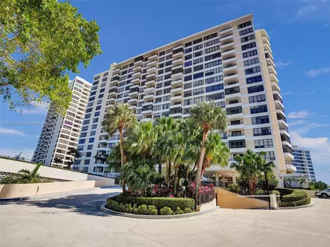 600 Three Islands Blvd #1521, Hallandale Beach, FL 33009