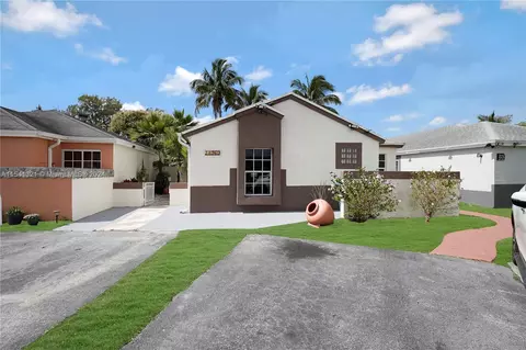 14969 SW 74th Ter, Miami, FL 33193