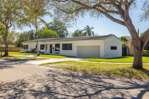 Other - 8950 NE 3rd Ave, El Portal, FL 33138 photo 17 of 17
