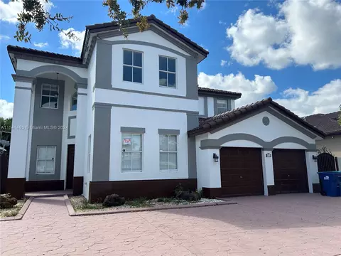 8782 NW 178th Ln, Hialeah, FL 33018